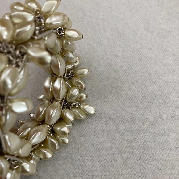 Vintage WHBM Cream/Ivory Pearl Stretch Bracelet - Picture 8 of 8
